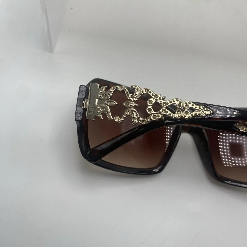 Liz Claiborne Sunglasses Women FRAME ONLY Brown Gold 667